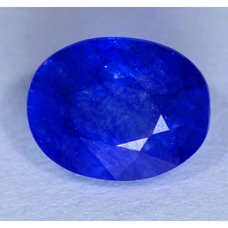 Sapphire 2.90 CT Oval Cut Bangkok   0043