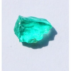 0.68 CT 100% Natural  Rough Emerald Gemstone Afghanistan 361