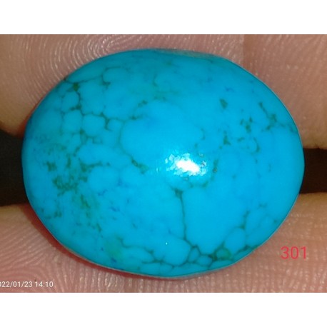 Turquoise 21 CT Sky Blue Gemstone 0301