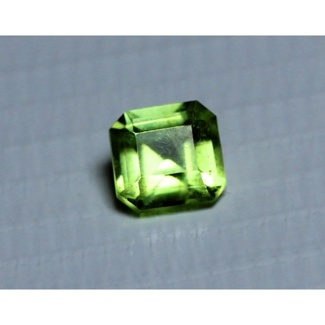 1.75 CT Green Peridot Gemstone Afghanistan 002