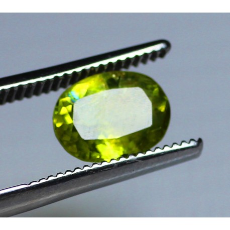2.95 CT Green Peridot Gemstone Afghanistan 0017