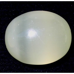 Yellowish Green 41 CT Onyx Oval Cut Gemstone  0015
