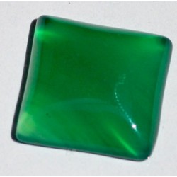 Green Onyx 16.5 CT  Gemstone  0006