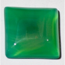 Green Onyx 18 CT  Gemstone  0017
