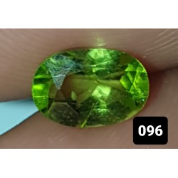 0.90 CT Green Peridot Gemstone Pakistan 0094
