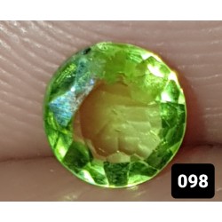 0.90 CT Green Peridot Gemstone Pakistan 0097