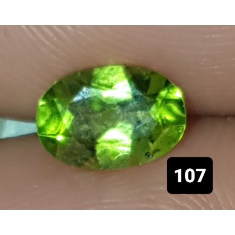 0.85 CT Green Peridot Gemstone Pakistan 0107
