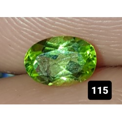 0.40 CT Green Peridot Gemstone Pakistan 0114