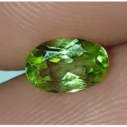 0.90 CT Green Peridot Gemstone Pakistan 0094