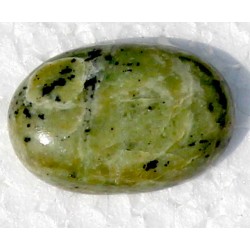 Jade  14 CT Green Gemstone Afghanistan 0014