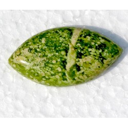 Jade  29 CT Green Gemstone Afghanistan 0028