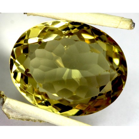 Lemon quartz 67.5 CT Gemstone Afghanistan 