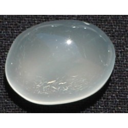 10.5 Carat 100% Natural Moonstone Gemstone Afghanistan Product No 205