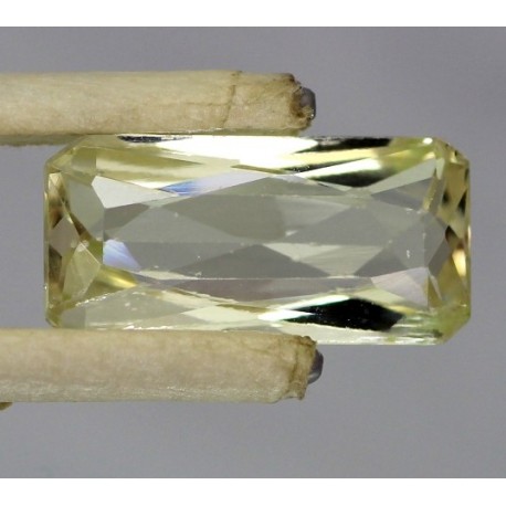 8.5 Carat 100% Natural Kunizte Gemstone Afghanistan Product No 401