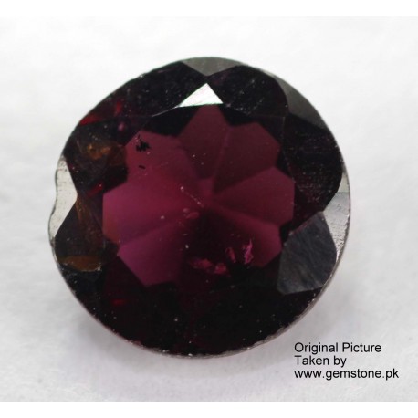 Garnet 2.0 CT Redish Gemstone Afghanistan 0098