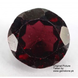 Garnet 2.0 CT Redish Gemstone Afghanistan 0106