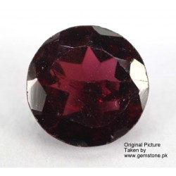 Garnet 2.0 CT Redish Gemstone Afghanistan 0107