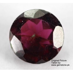 Garnet 2.0 CT Redish Gemstone Afghanistan 0109