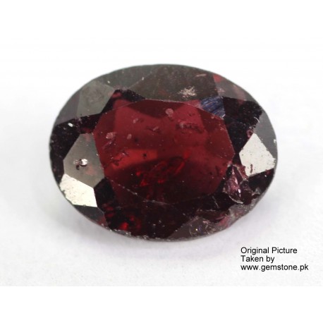 Garnet 2.0 CT Redish Gemstone Afghanistan 0130