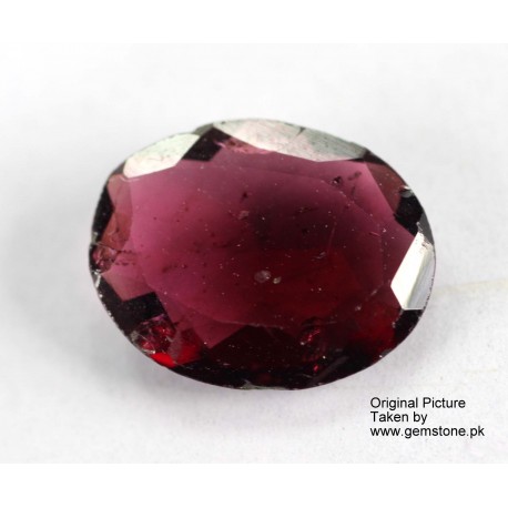 Garnet 2.0 CT Redish Gemstone Afghanistan 0131