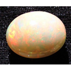 14.5 Carat 100% Natural White Opal Gemstone Ethiopia Ref: Product No 141