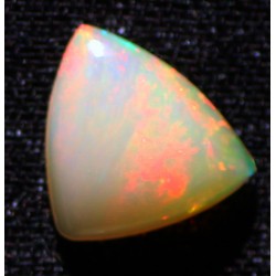 3 Carat 100% Natural White Opal Gemstone Ethiopia Ref: Product No 153