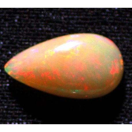 4 Carat 100% Natural White Opal Gemstone Ethiopia Ref: Product No 173