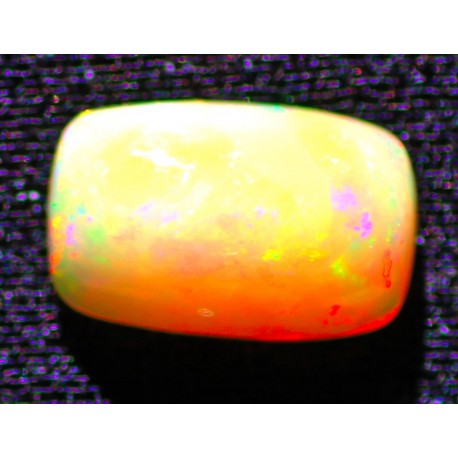 6 Carat 100% Natural White Opal Gemstone Ethiopia Ref: Product No 194