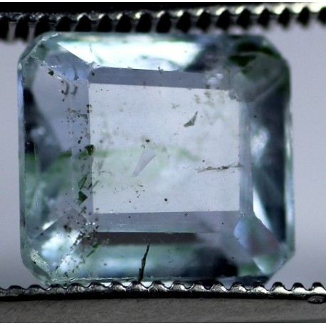 10 Carat 100% Natural Fluorite Gemstone  Ref: Product 061