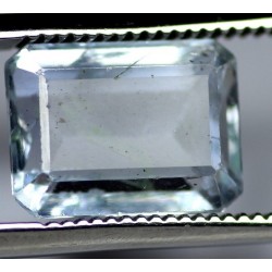 9 Carat 100% Natural Fluorite Gemstone  Ref: Product 094
